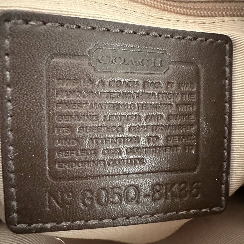 Vintage Coach Python-Embossed Shoulder Bag – Y2K … - image 4